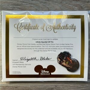 Disney Movie Club Exclusive Infinity Gauntlet VIP Pin